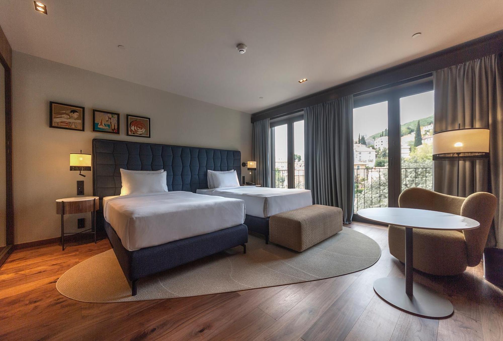 Keight Hotel Opatija, Curio Collection By Hilton Luaran gambar