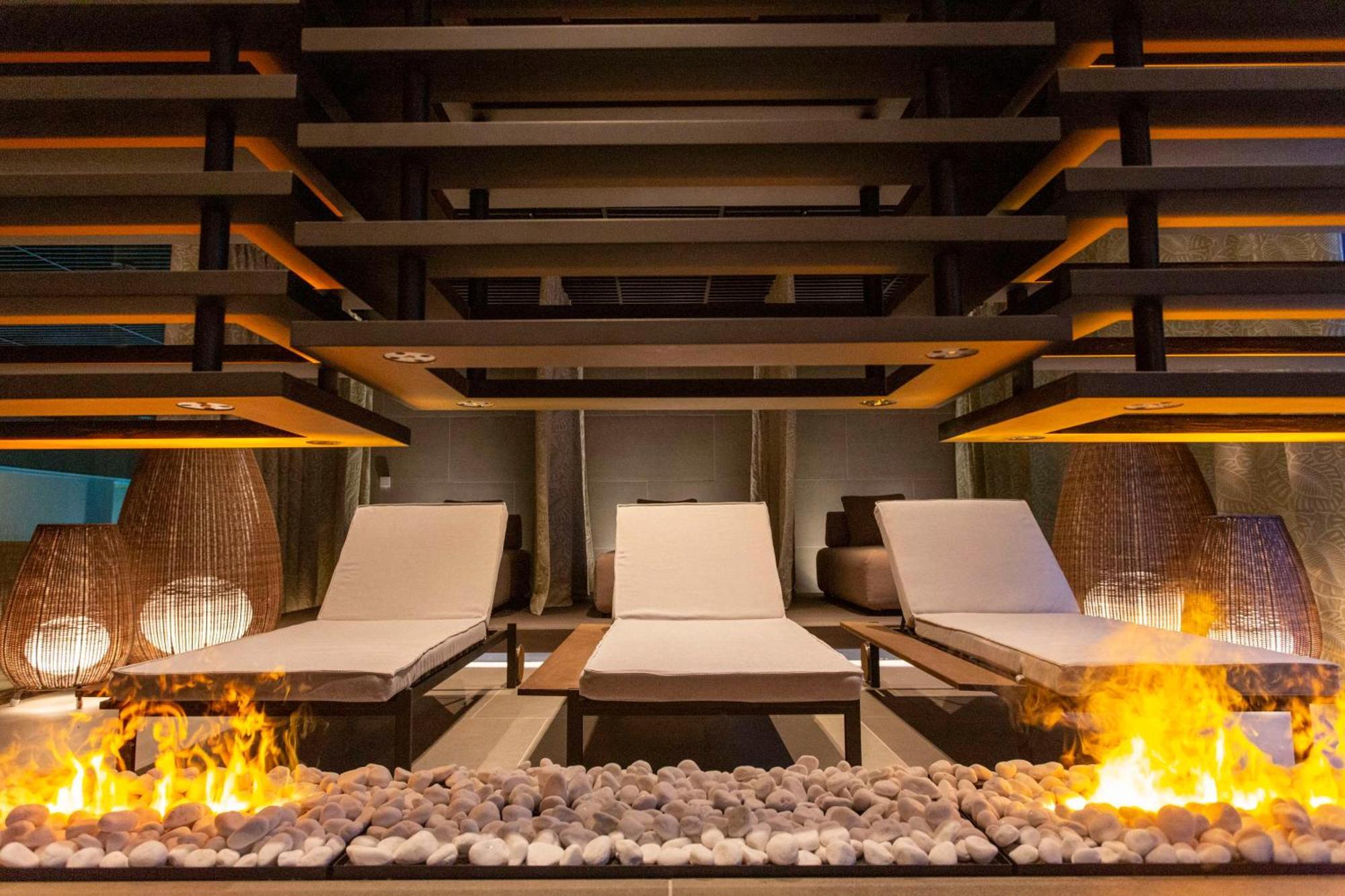Keight Hotel Opatija, Curio Collection By Hilton Luaran gambar