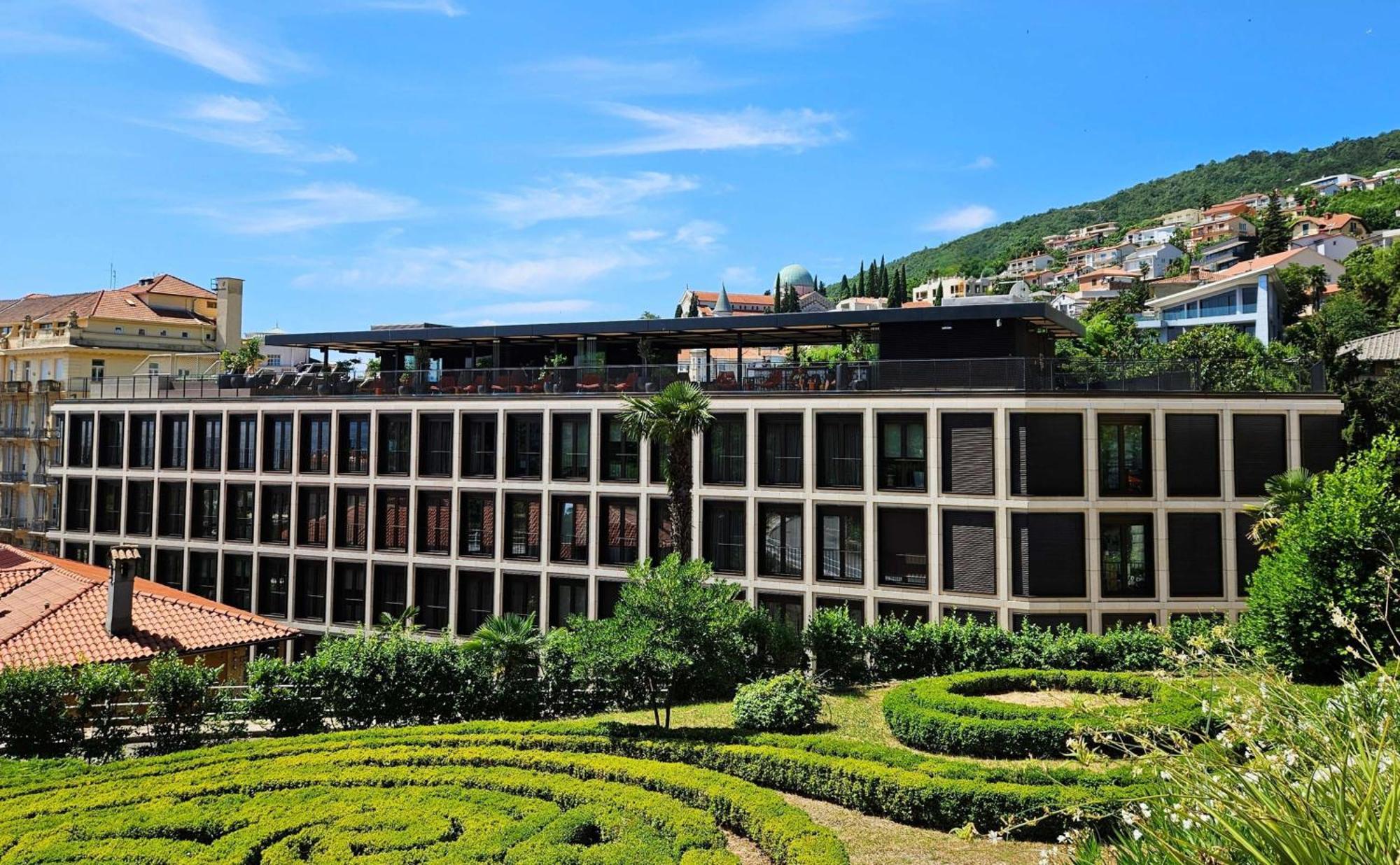Keight Hotel Opatija, Curio Collection By Hilton Luaran gambar
