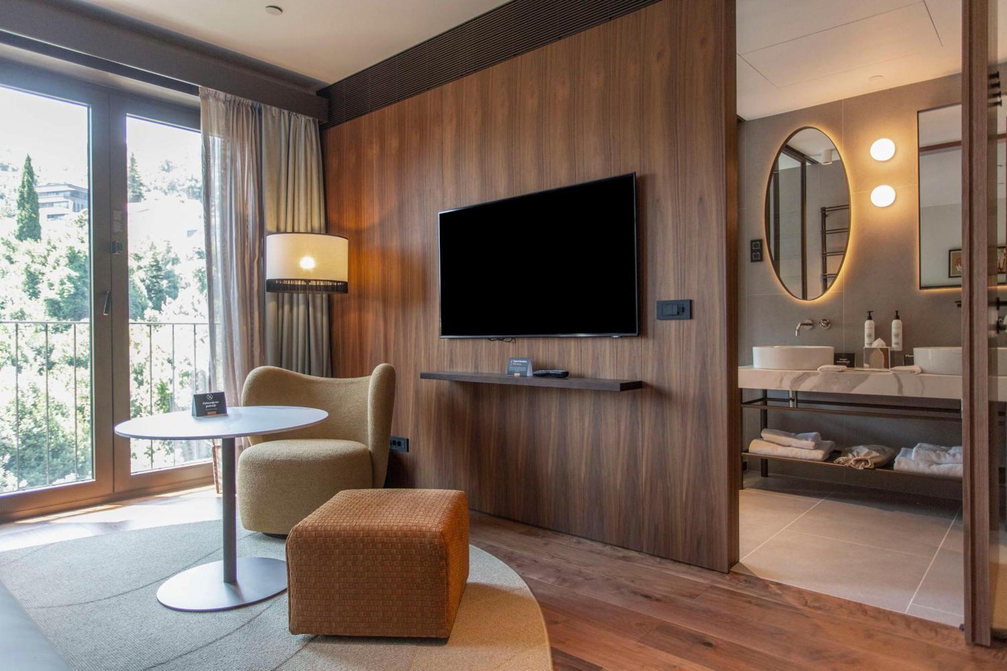 Keight Hotel Opatija, Curio Collection By Hilton Luaran gambar