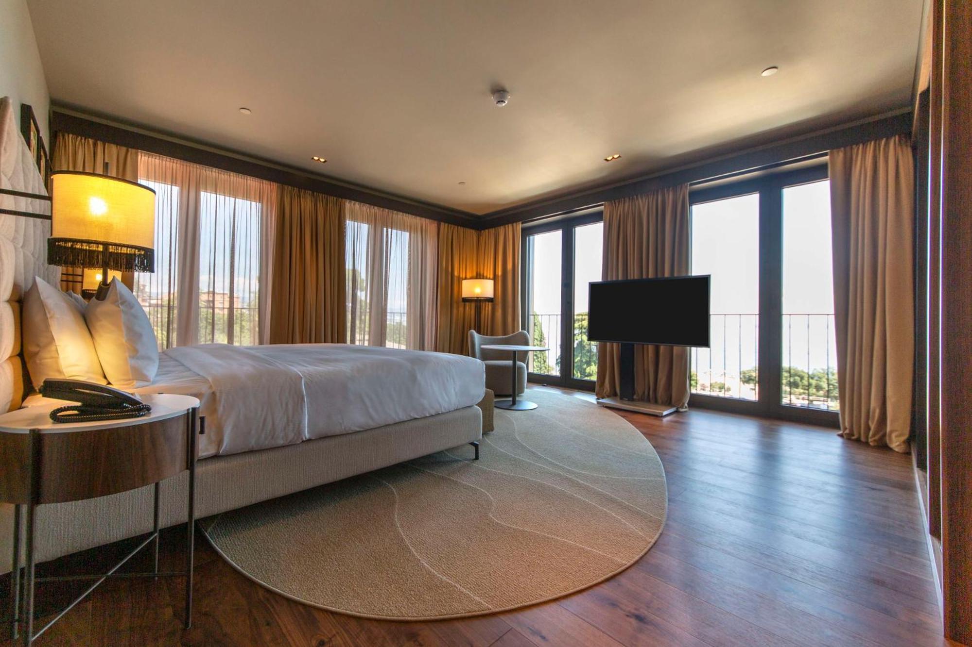 Keight Hotel Opatija, Curio Collection By Hilton Luaran gambar